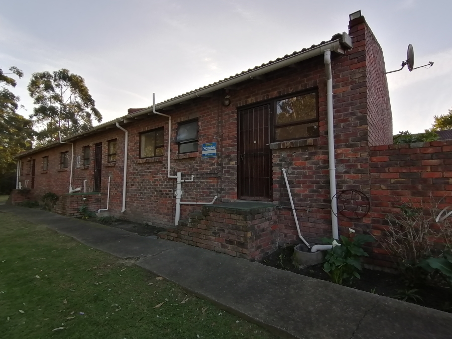 To Let 2 Bedroom Property for Rent in Kabega Park Eastern Cape